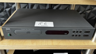1 CD-Player NAD C541i